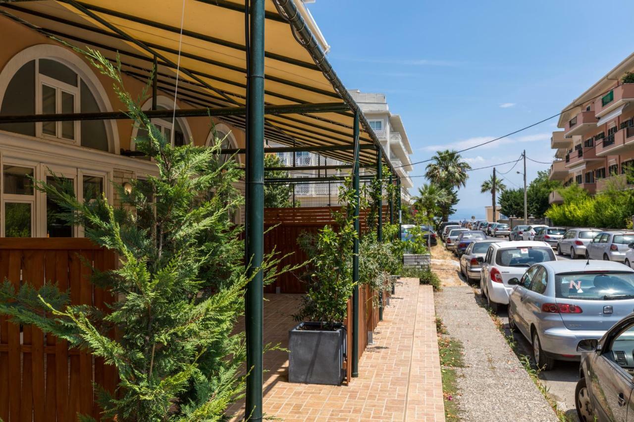 Mon-Repo Suites Corfu  Екстер'єр фото